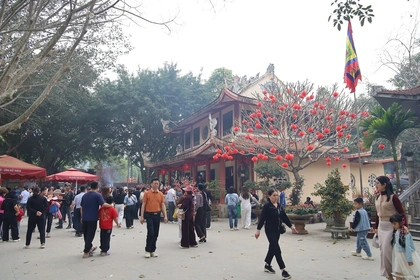 Ngày xuân trẩy hội Đền Cửa Đặt&nbsp;